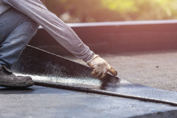 Professional Vapor Barrier Installation technician working in Jackson Center, OH